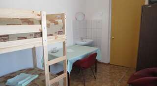 Гостиница Мариинский Малышева Двухместный номер эконом-класса с 2 отдельными кроватями-4